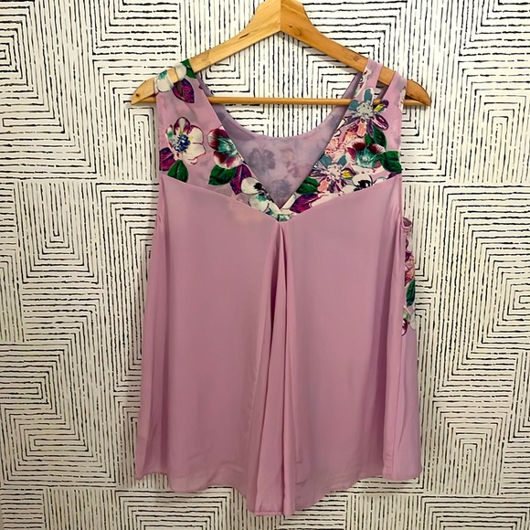 Lilac & floral top - Picture 5 of 7